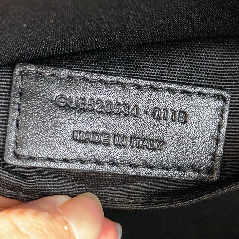 520534 YSL圣羅蘭女包 LOU CAMERA BAG 黑色小牛皮相機包 金扣