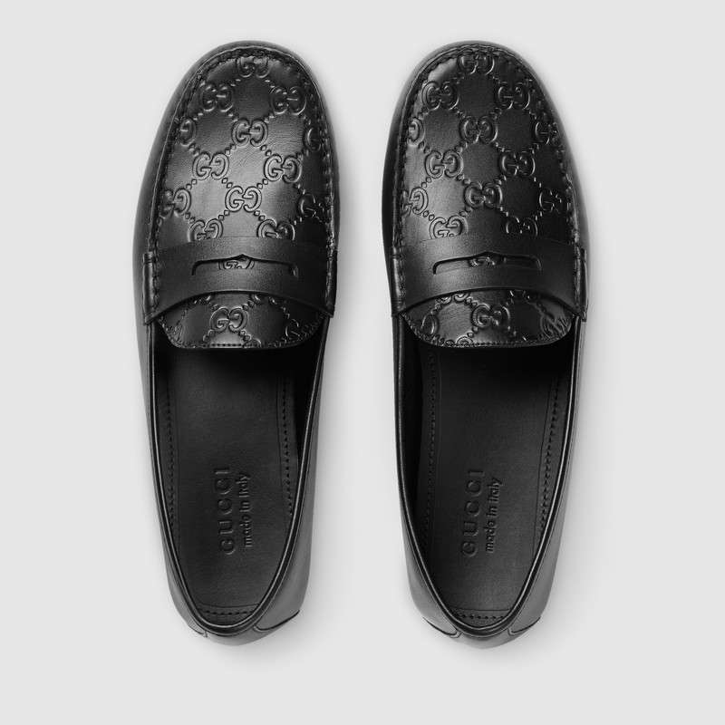 431063 GUCCI 熱壓印技術(shù)Gucci Signature真皮 駕車鞋 黑色