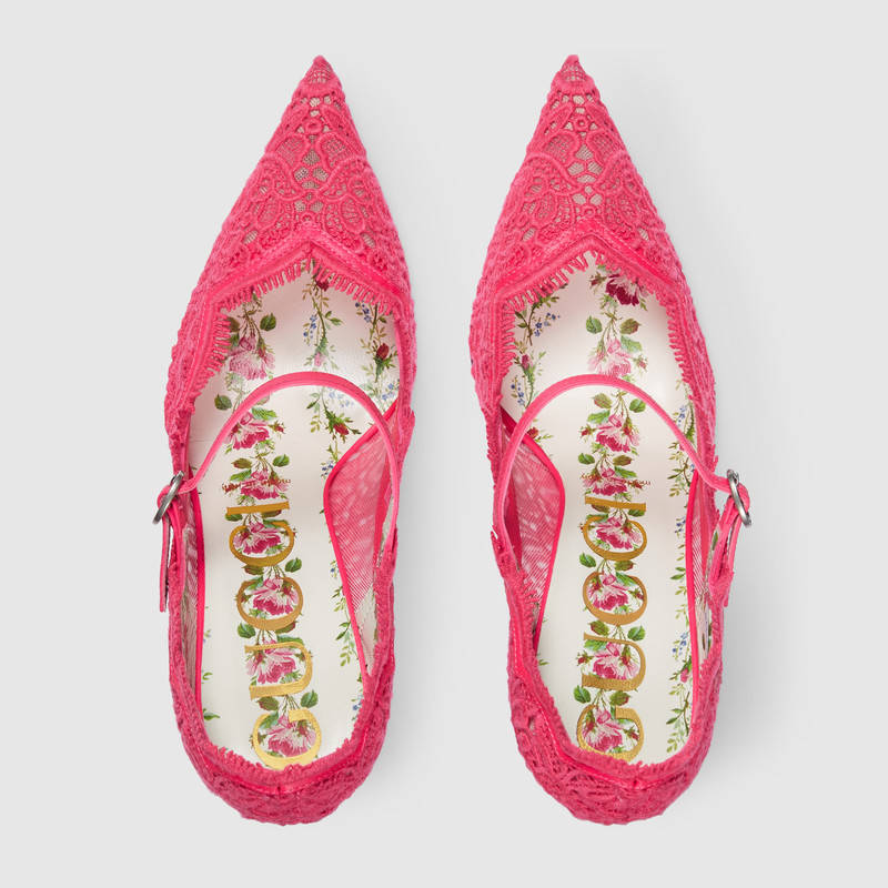 488328 GUCCI 2017款 透明花卉蕾絲 水晶帶扣 尖頭高跟鞋 熒光粉色