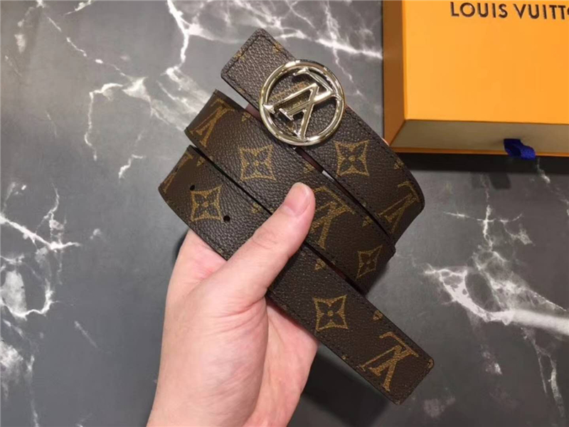 LV 新款 LV Circle 圓形LV字母 鋼扣 雙面腰帶 啡配黑