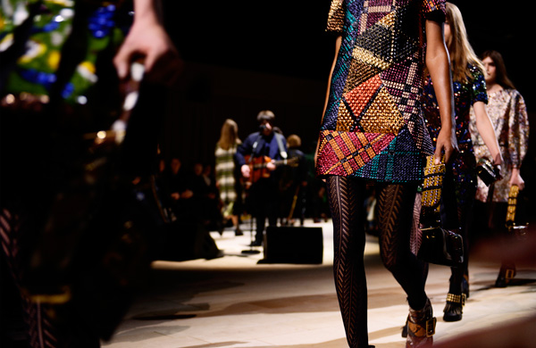 Burberry ȫ��The Patchwork�ƴ�ִ�ϵ��